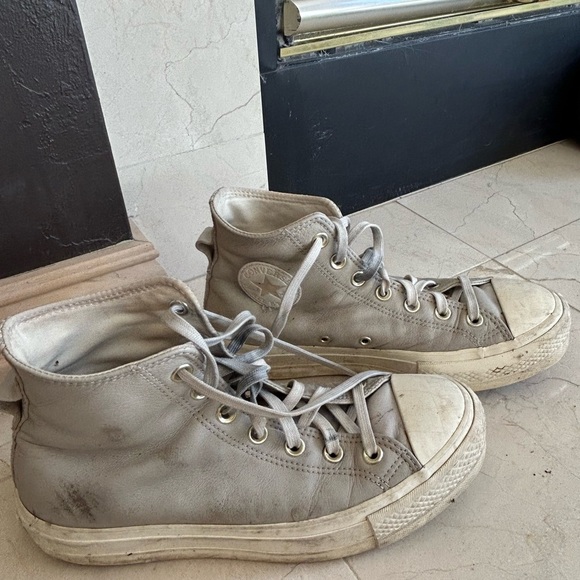 Platform High-Top Convers - Picture 2 of 3